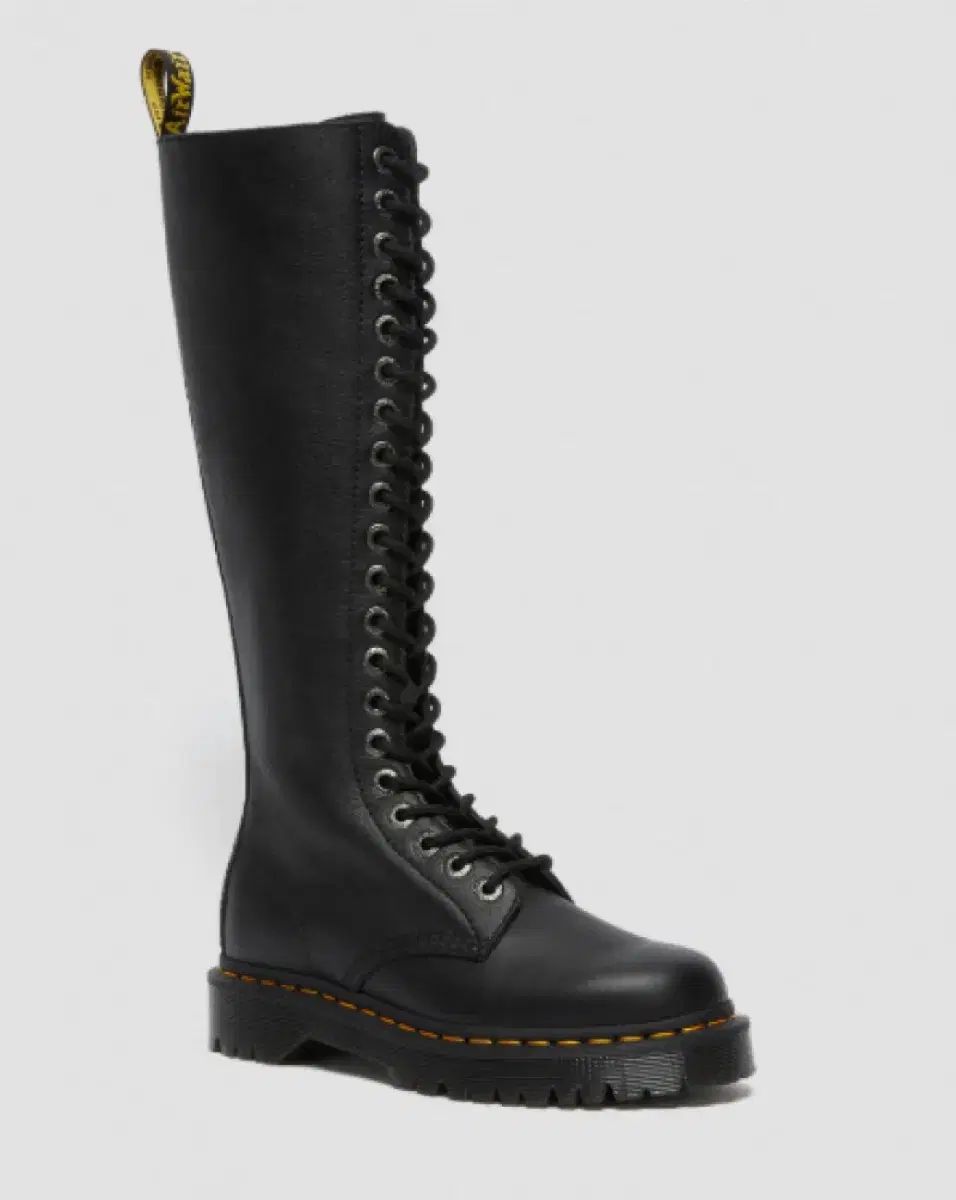 240 DR. MARTENS ドクターマーチン 1B60 ベックス