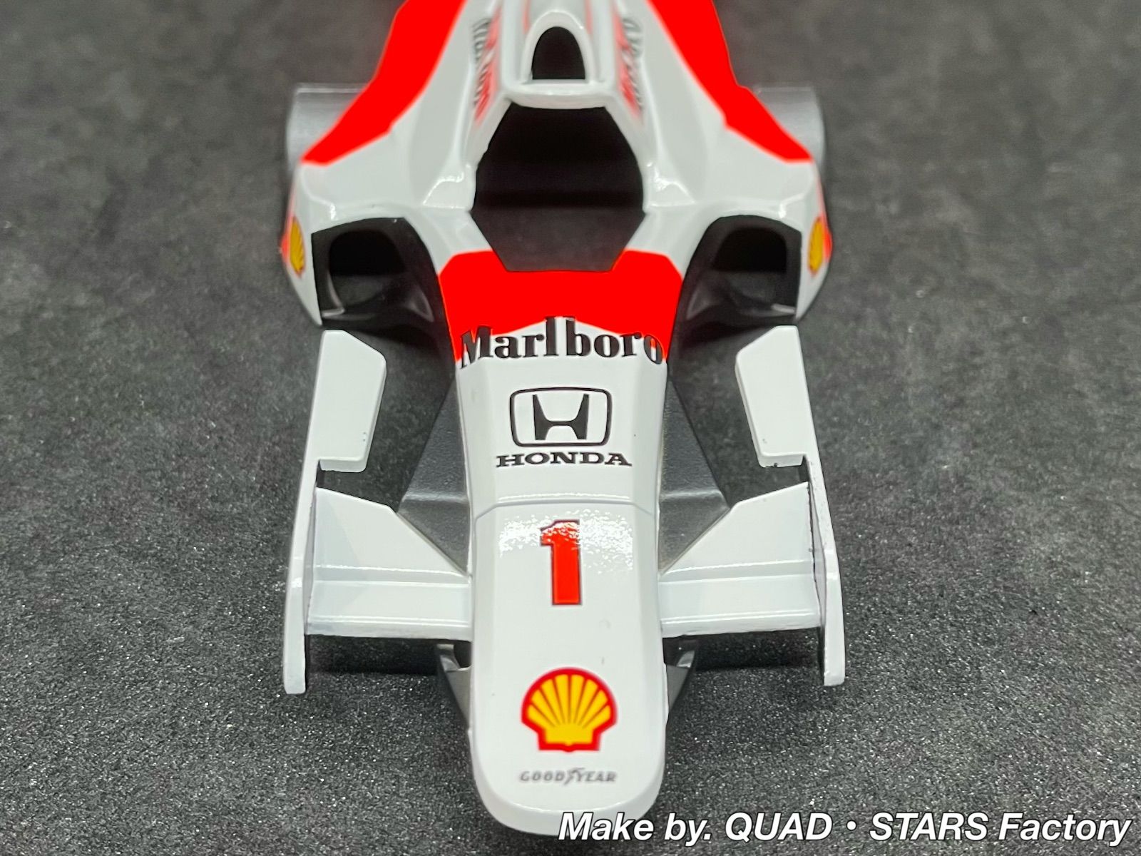 【ミニ四駆・ボディ】シャドウシャーク／F1スタイルシリーズ　マクラーレン MP4 ミニ四駆・オリジナル塗装ボディ】シャドウシャーク／F1スタイル