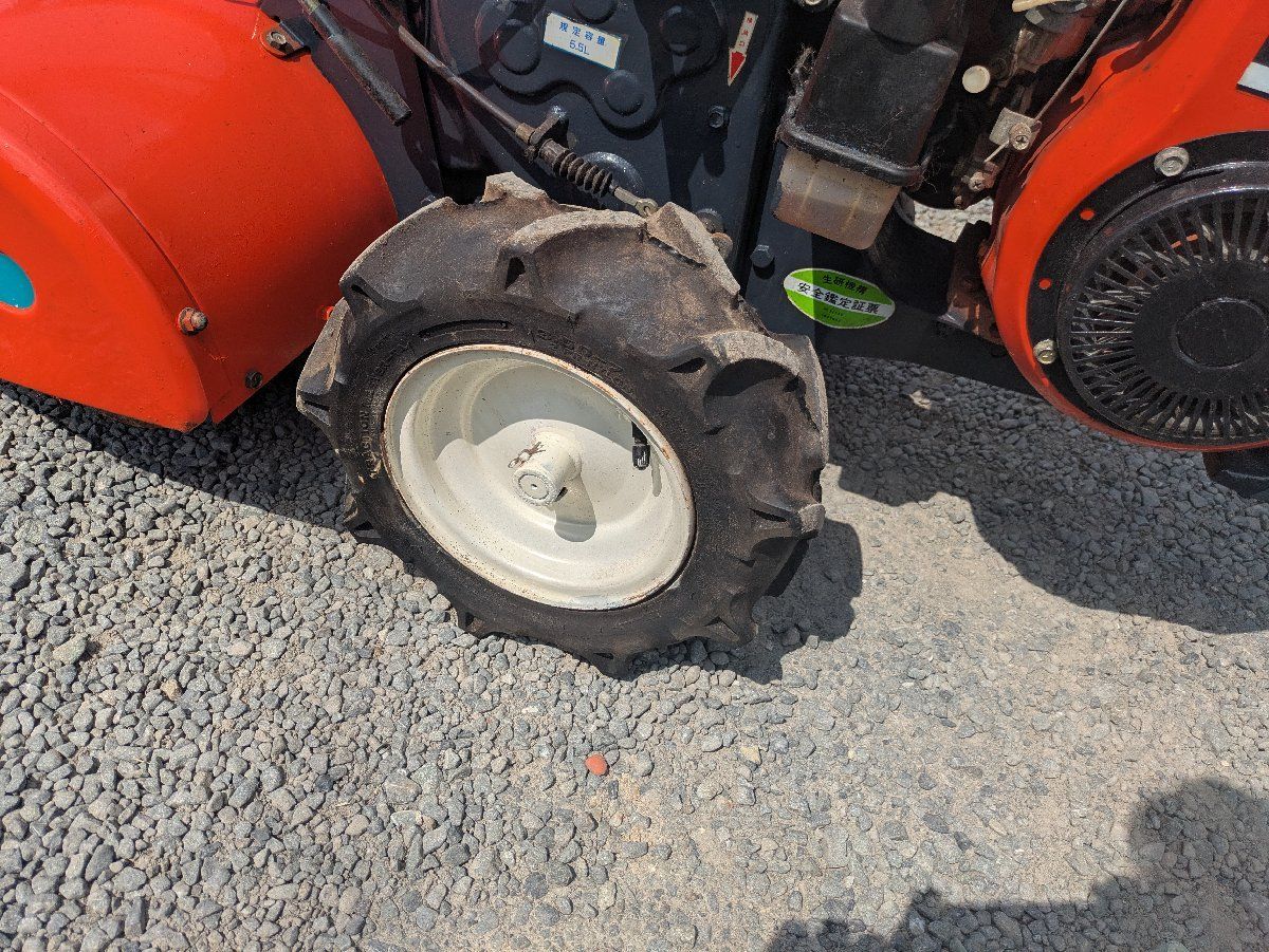 鹿児島発 クボタ 5.5馬力ガソリンエンジンミニ耕うん機TR60