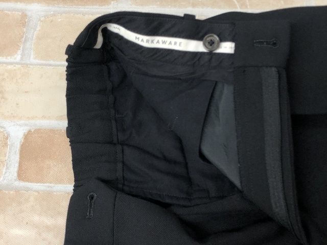  マーカウェア FRONT PLEATS PEGTOP ORGANIC WOOL CLOTH A 21 C-05 PT 01 C ブラック 1 スラックス パンツ