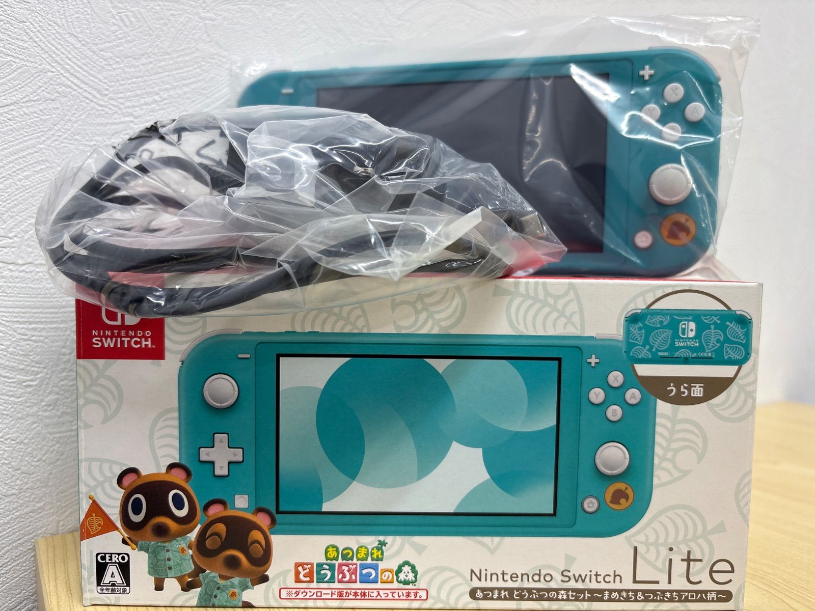 Nintendo Switch Lite あつまれどうぶつの森〜まめきち＆つぶ