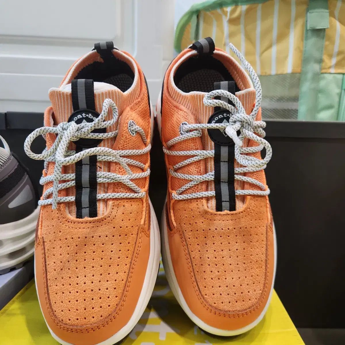 【箱根ヶ崎店】　mont-bell モンベル トレッキングシューズ 27cm グリーン グレー　【中古】 mont-bell マウンテンクルーザー600 27センチ mont-bell (モンベル