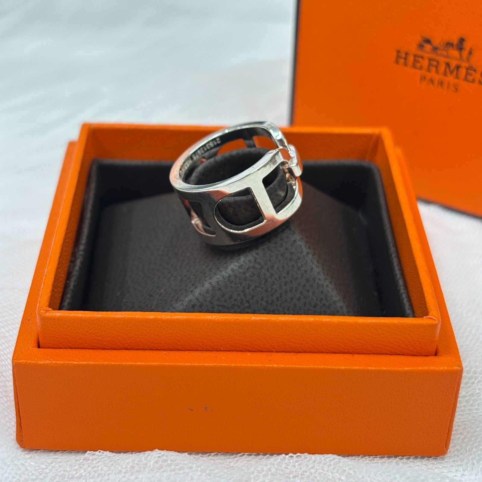 【ゆう】HERMES エヴァーシェーヌダンクルリング HERMES エヴァーシェーヌダンクル リング 18k(YG) 51号 – VISION