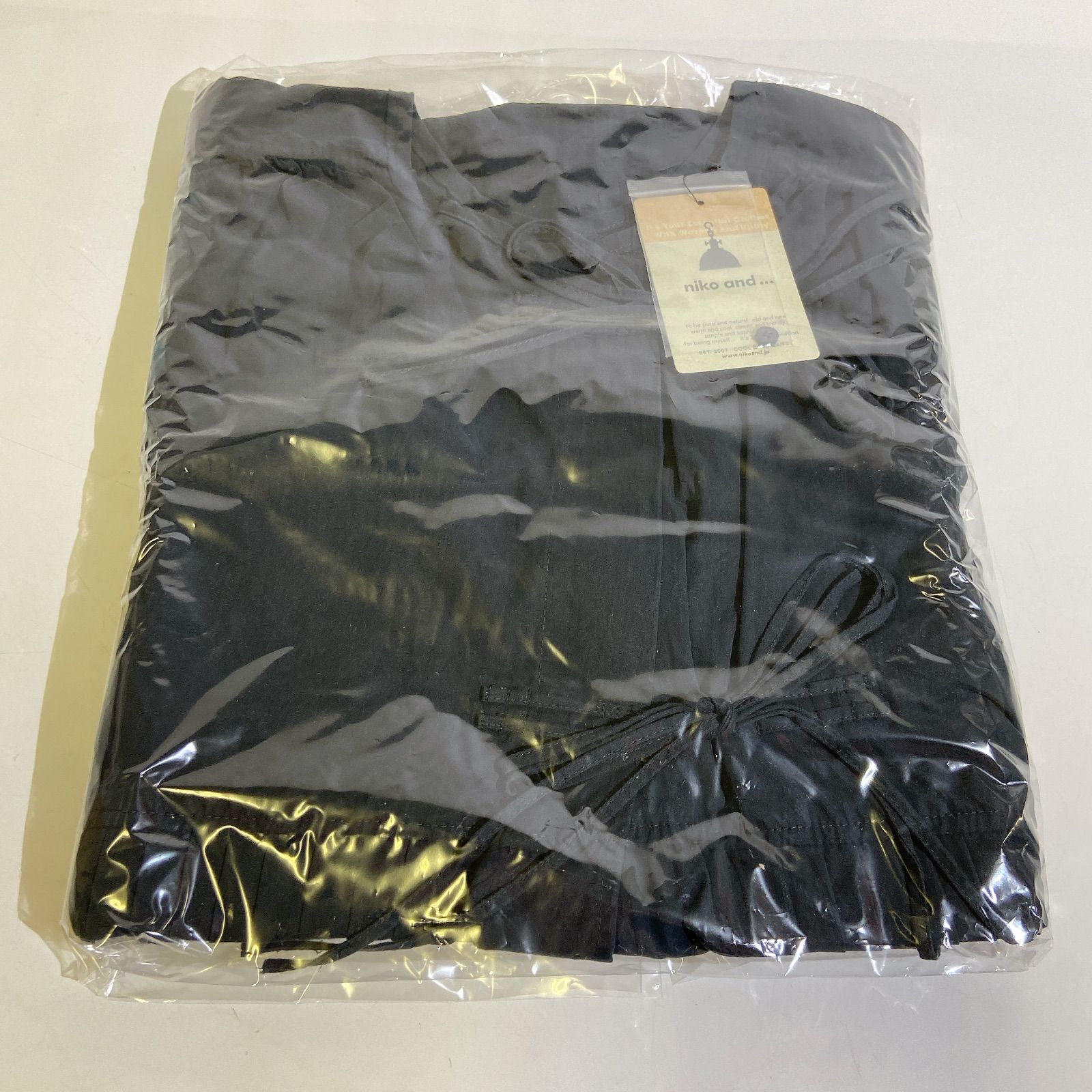 ニコアンド新品☆【清原果耶さん着用アイテム】ピンタック2WAYベスト Amazon.co.jp: .清原果耶さん着用アイテム ピンタック2WAYベスト
