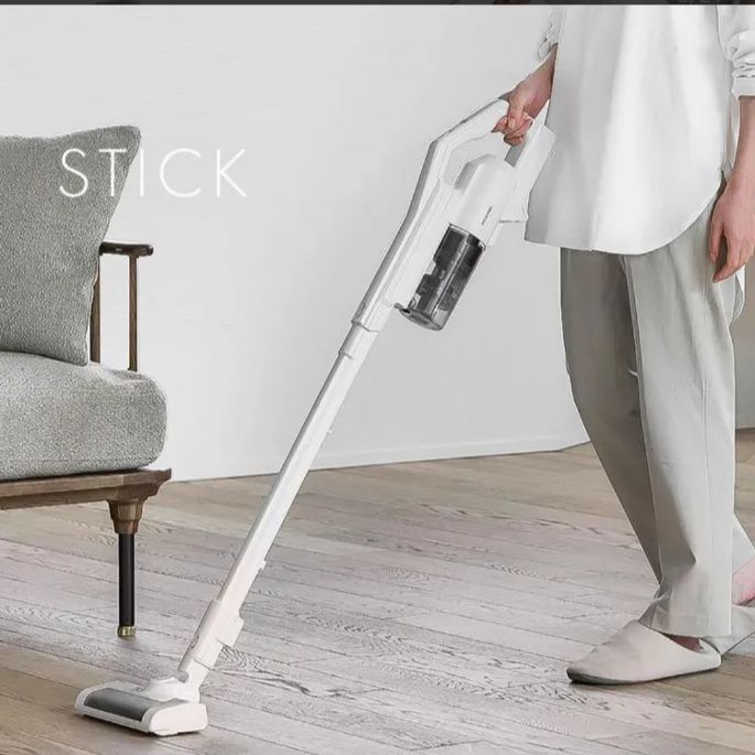 未使用 新品 アイリスオーヤマ コードレス サイクロン 掃除機 車内掃除