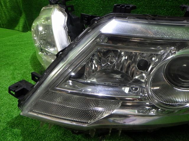 セレナ ヘッドライト 左右 HID C25 NC25 後期 100-24921 バラスト付