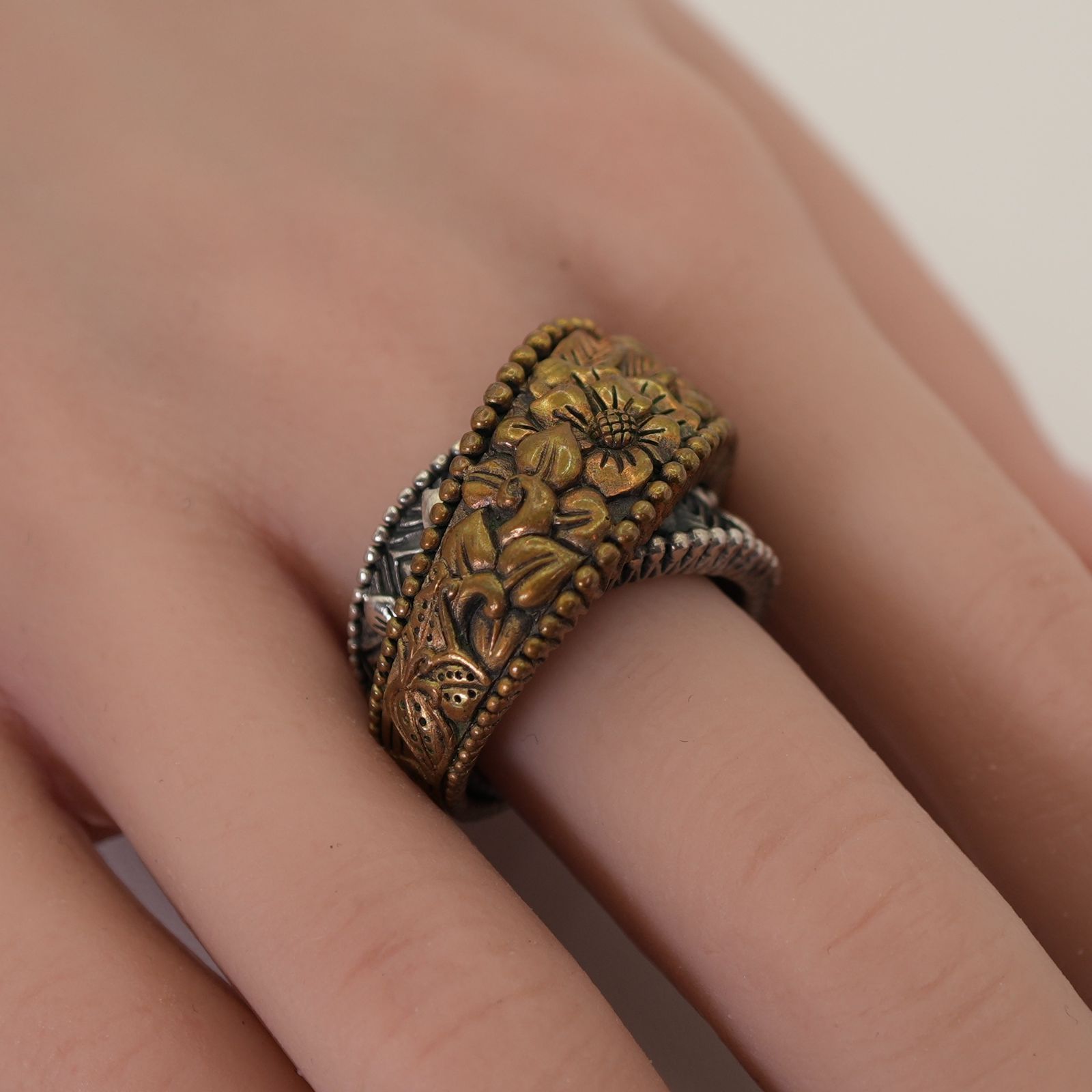 スティーブンデュエック フラワー コンビ シルバー×ゴールドカラー