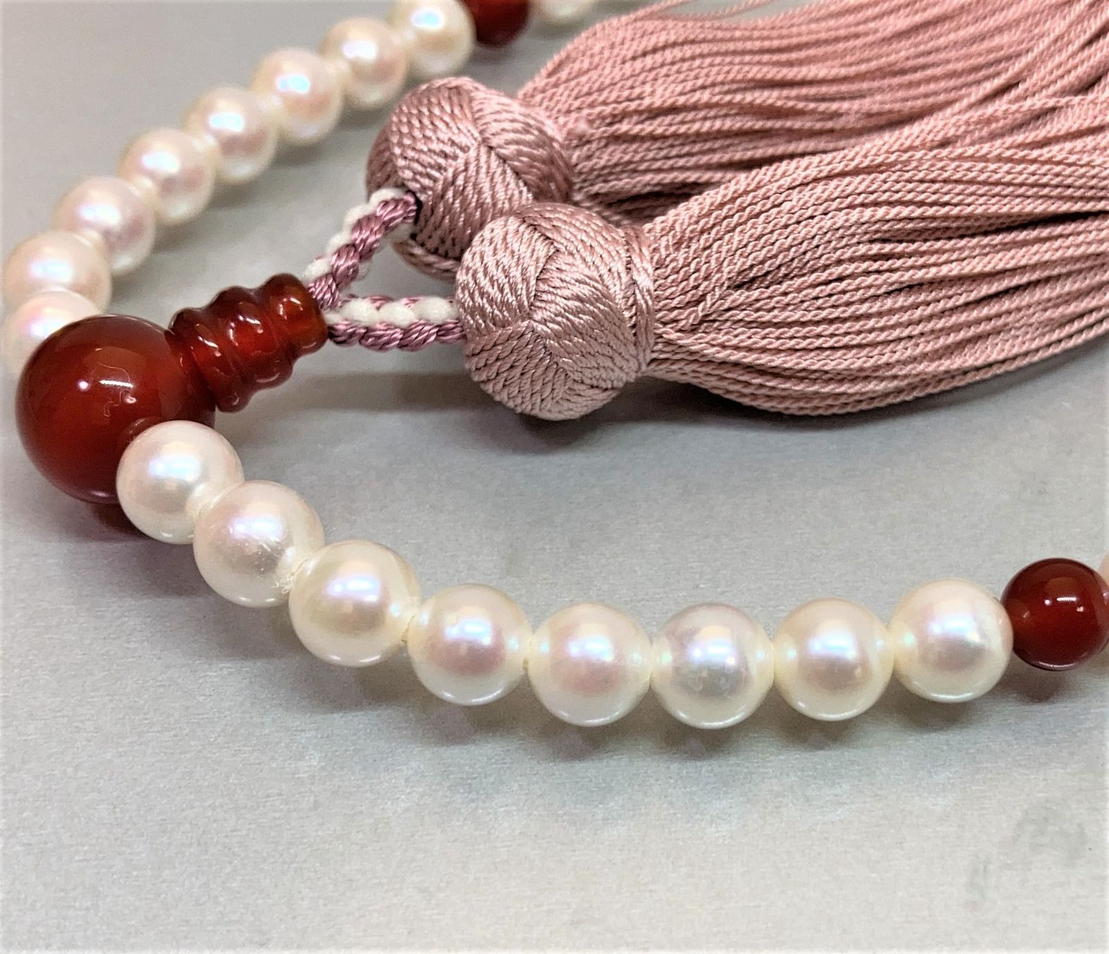 あこや真珠 念珠 数珠 全宗派使用可能 赤メノウ 保証&手引き付き 