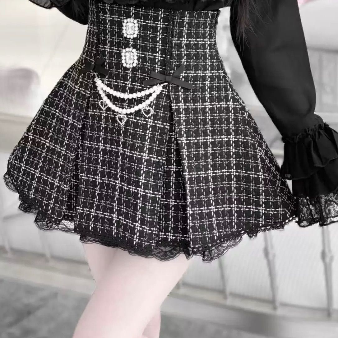 【新品未使用】JUSGLITTYパール付きツイードミニスカート 黒 ジャスグリッティー JUSGLITTY 22AW パール付きツイードミニ