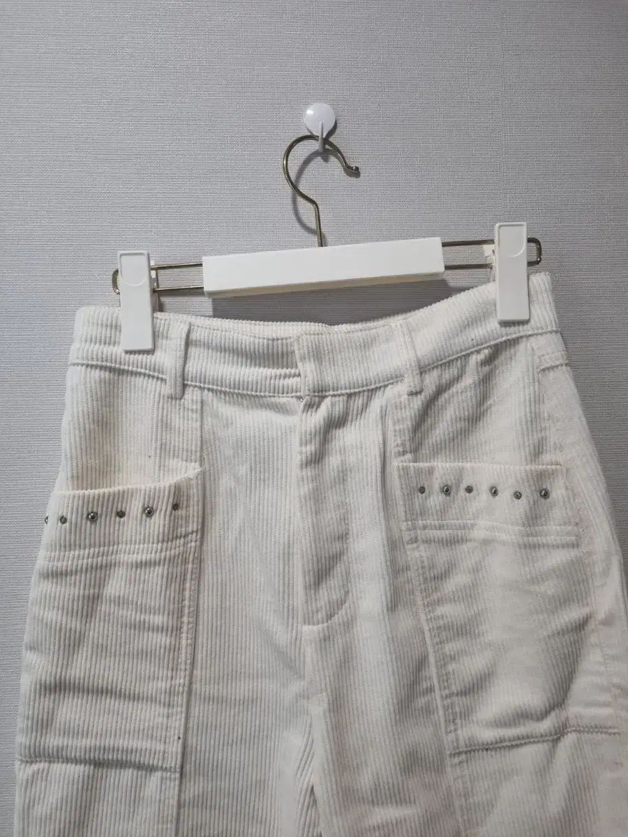 Maje マージュ コーデュロイ シルバー スタッズ装飾 ズボン