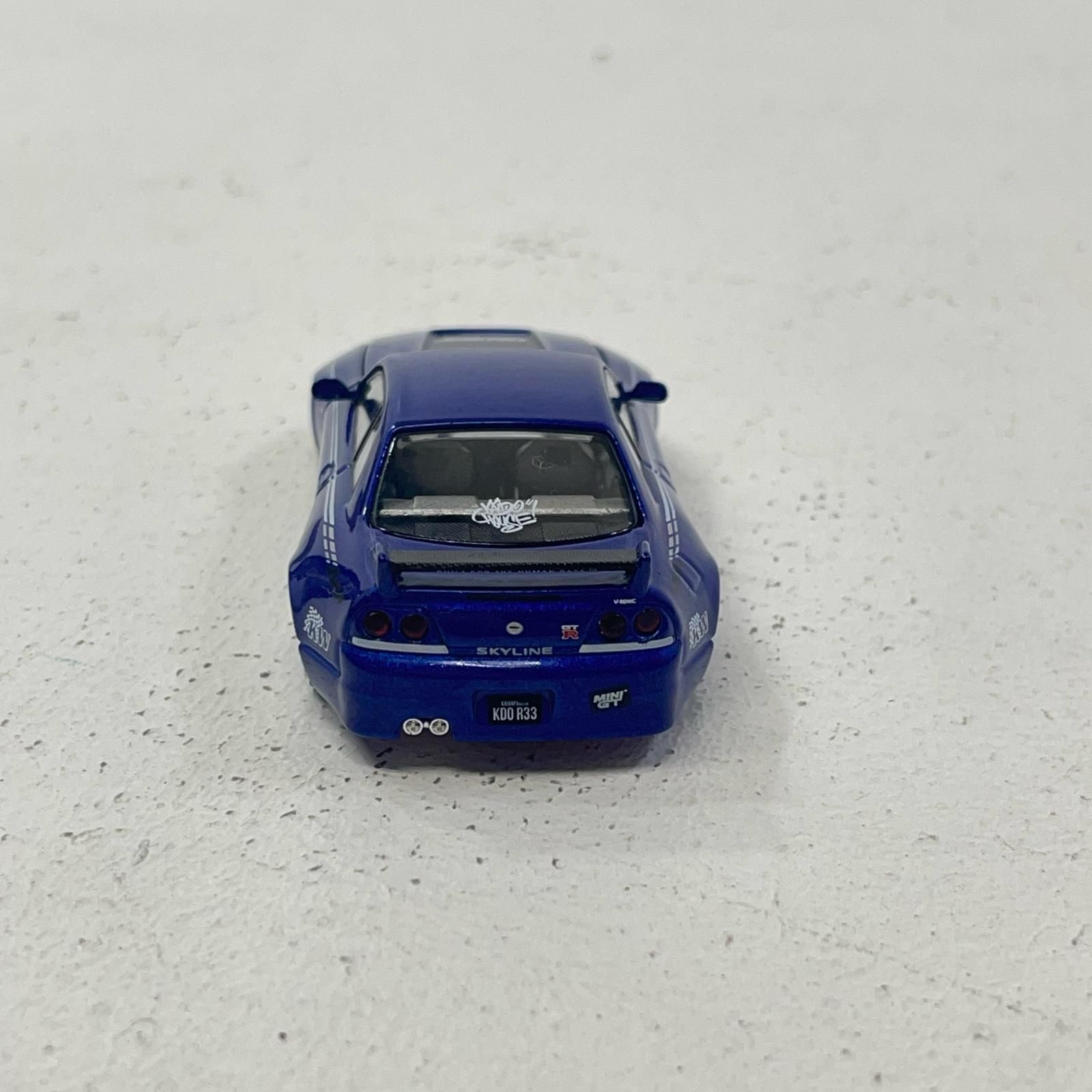 尾張小牧店】 中古 MINI GT KAIDO☆HOUSE 1/64 スカイラインGTーR R33