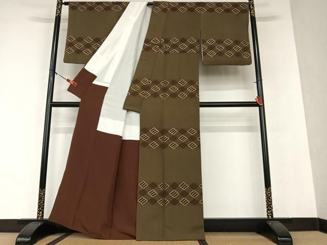 平和屋着物○ファッションデザイナー 花井幸子 訪問着 菱文 金彩 正絹