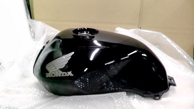 CB400 SUPER FOUR　NC42　の　ガソリンタンク　　4:#1722930855