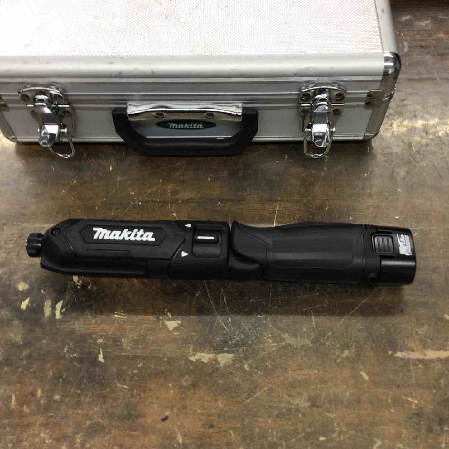 マキタ makita コードレスペンインパクトドライバー TD022DSHXB 戸田店