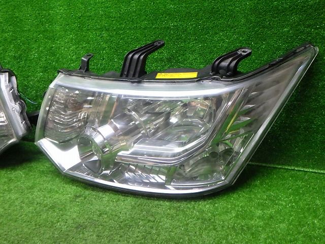 ★美品★ 三菱 デリカ D5 ヘッドライト 左右 CV 系 100-87918 三菱 デリカD:5 D5 CV5W ヘッドライト 左右セット100-87918