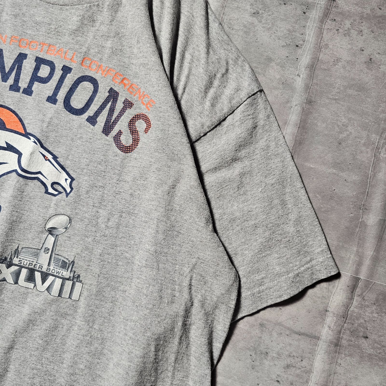 海外古着 NFLデンバーブロンコス ビッグプリントTシャツ - メルカリ