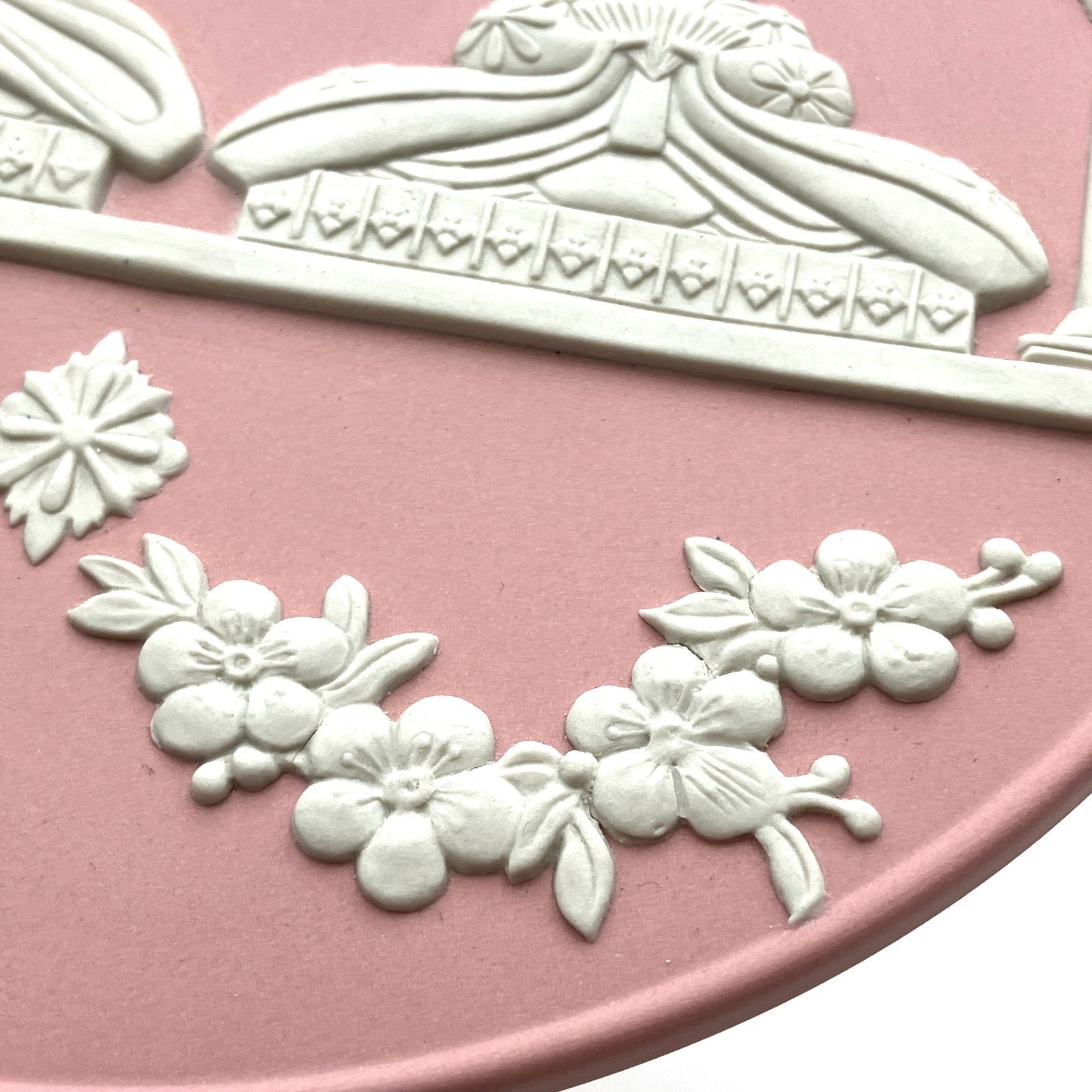 WEDGWOOD ウェッジウッド ジャスパー 雛ドールプレート ピンク D