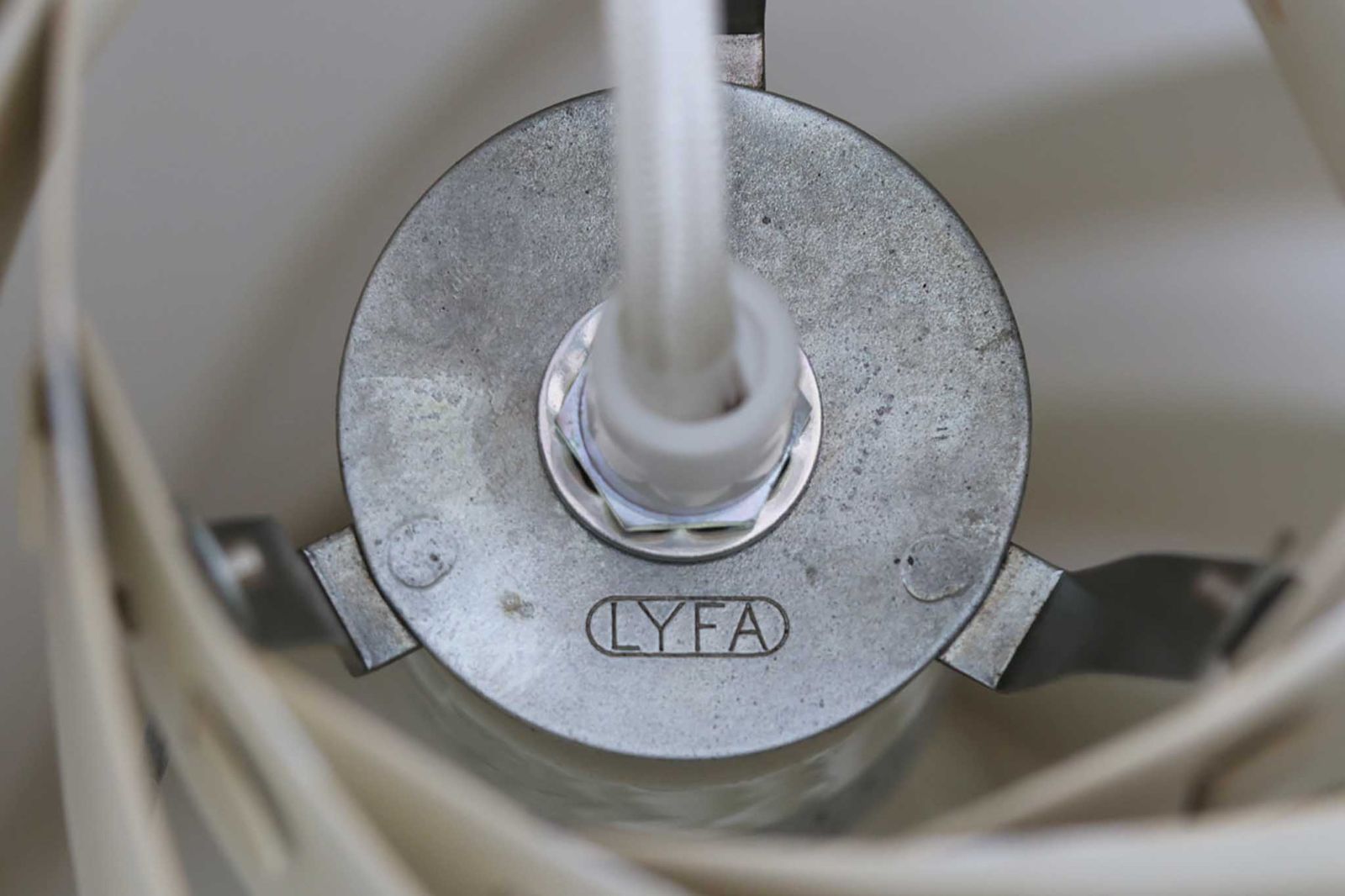 Louis Weisdorf（ルイス・ワイスドルフ） Turbo ペンダントライト Lyfa