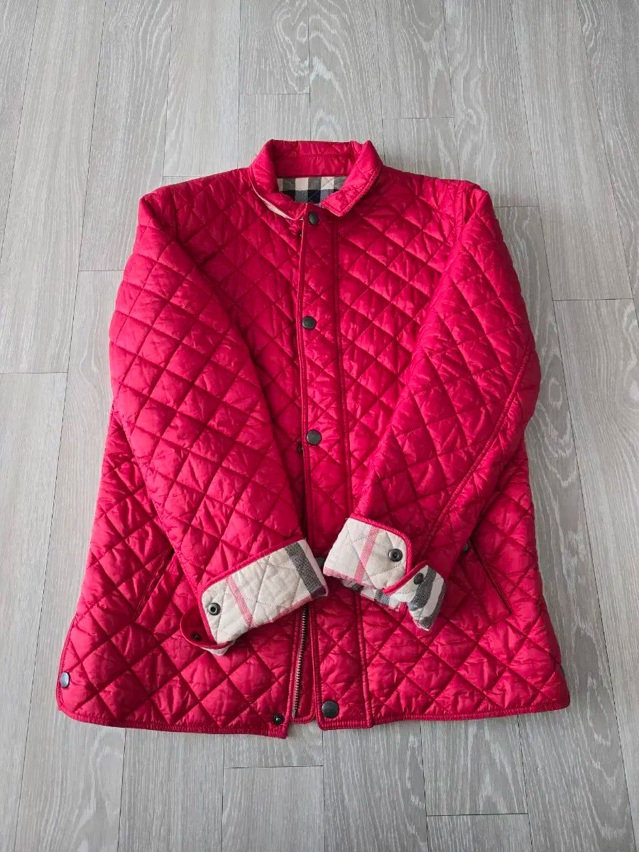 BURBERRY バーバリー キルティングジャケット 14y レディース 55 状態はきれいです