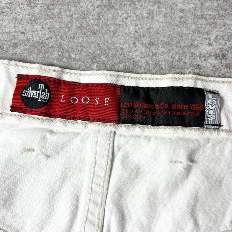 90s USA製 Levis シルバータブ LOOSE ホワイト デニム ショート パンツ