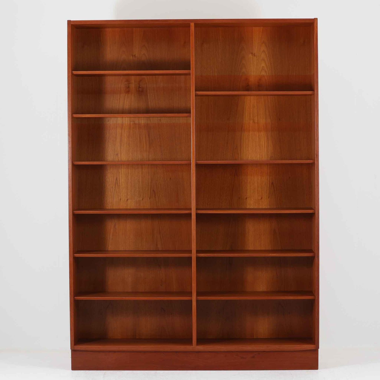 ニトリ　Wスライド本棚　ミドルブラウン　幅88cm ニトリ Wスライド本棚 ミドルブラウン 幅88cm ニトリ 本棚 スライドの