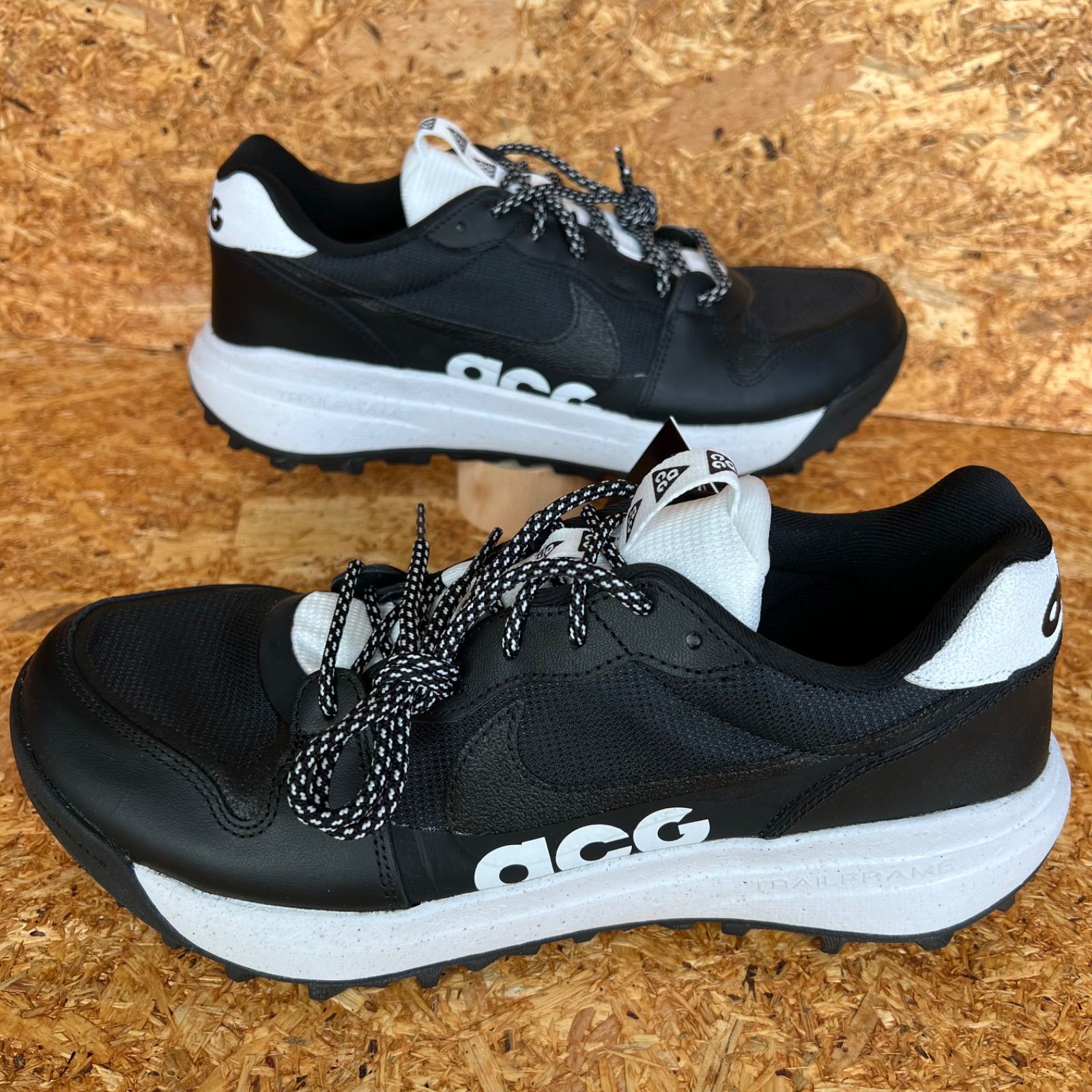 NIKEナイキ ACG ローケートLOWCATE 国内5月2日発売予定】ナイキ ACG ローケート 全3色 - スニーカー
