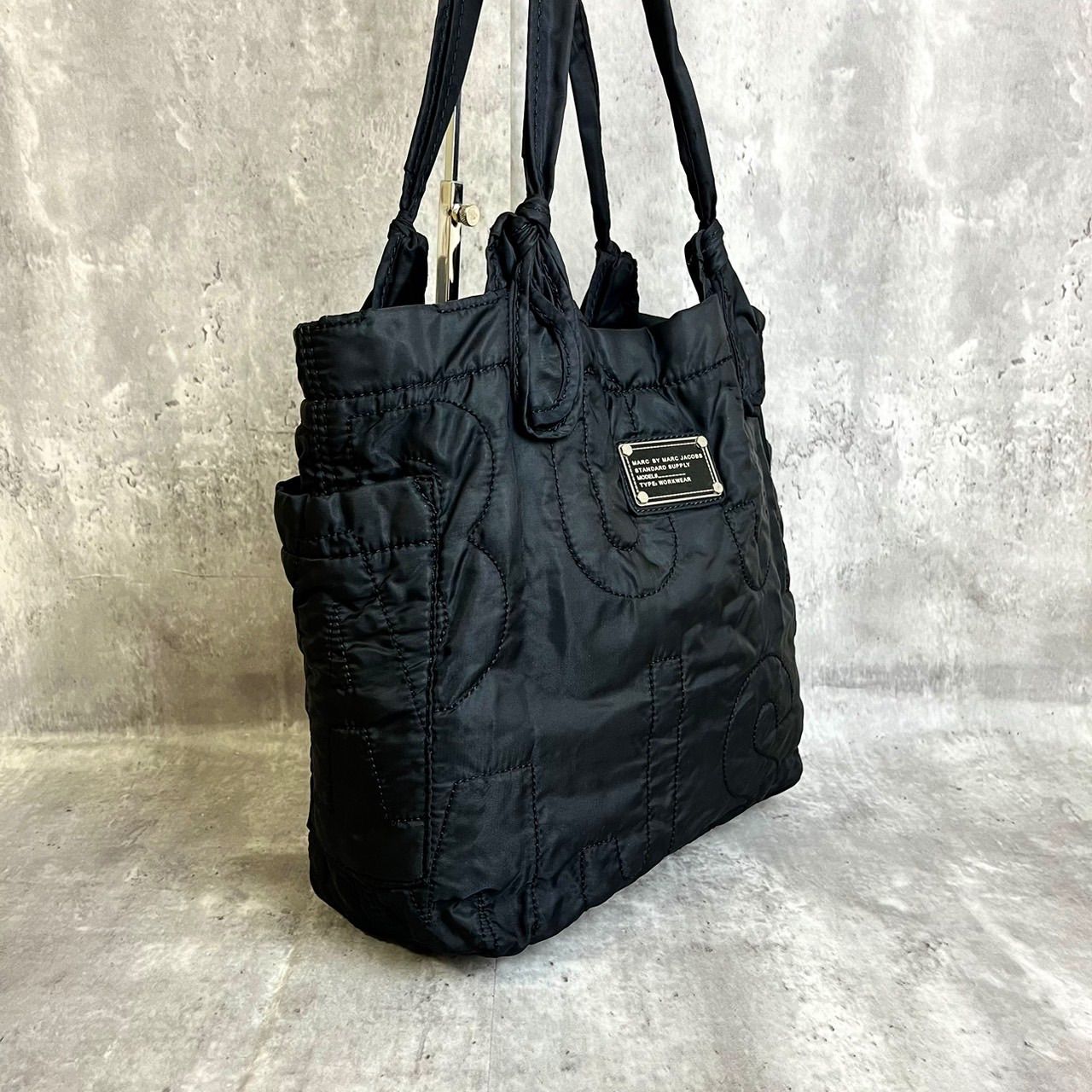 ✨良品✨ MARC JACOBS マークジェイコブス トートバッグ ハンドバッグ 