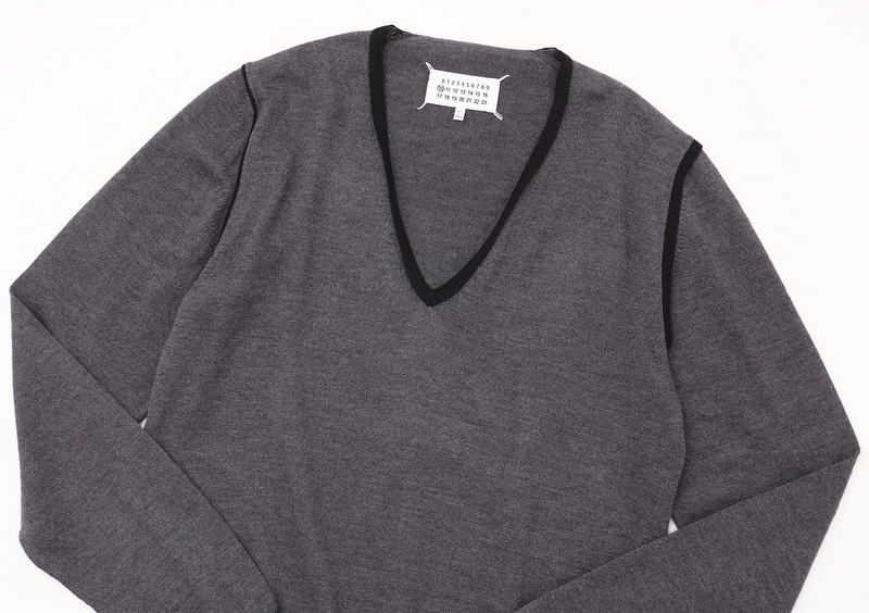激レア！マルジェラ 10 のVネック ニットセーター サイズ44、46相当 Maison Margiela メゾン マルジェラ ニット サイズM 10 ニット