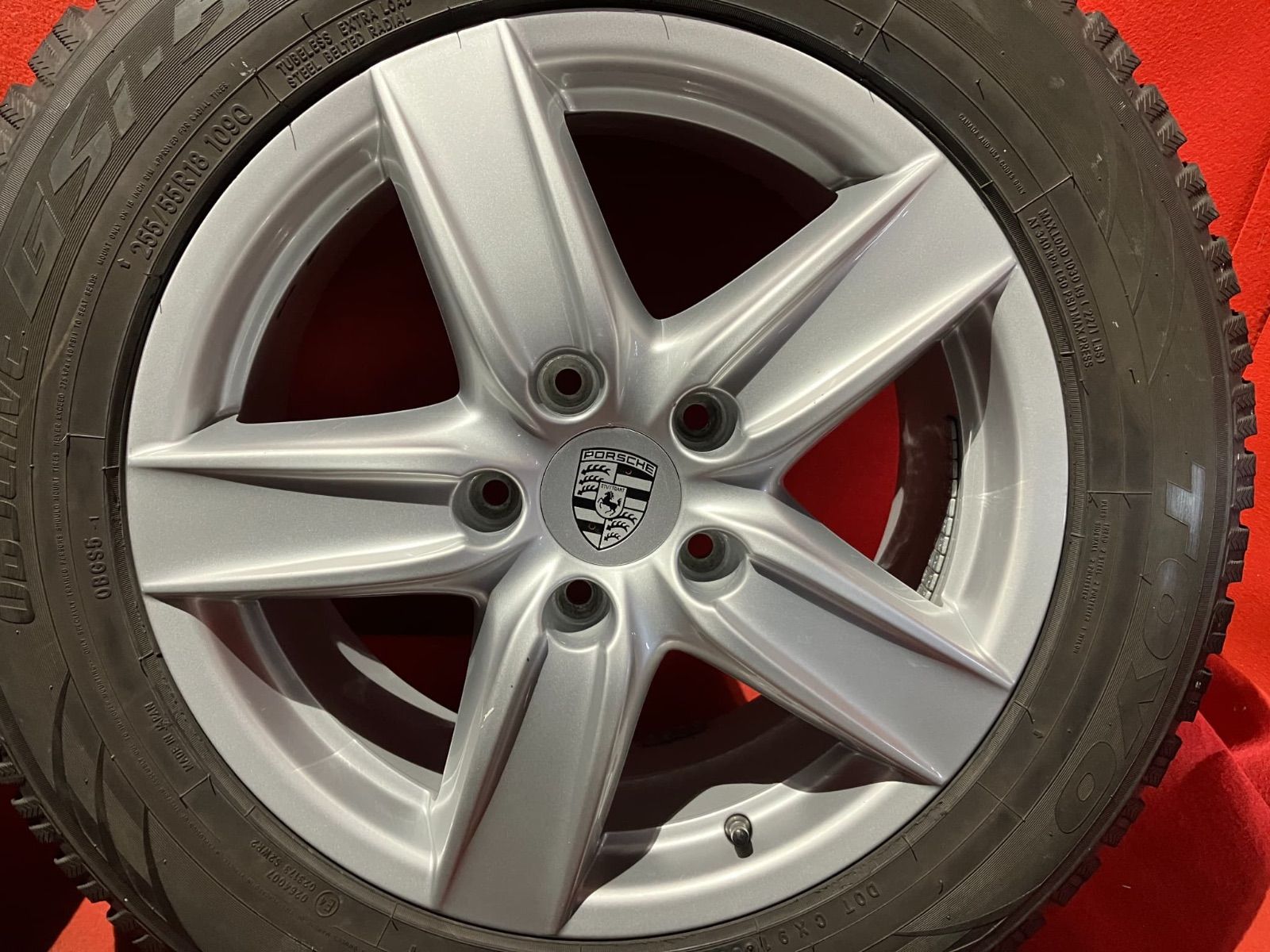 スタッドレスタイヤホイールセット 255|55R18 TOYO GSi-5 18x8.0 53 130|5H Hub72mm ポルシェ カイエン純正 4本SET