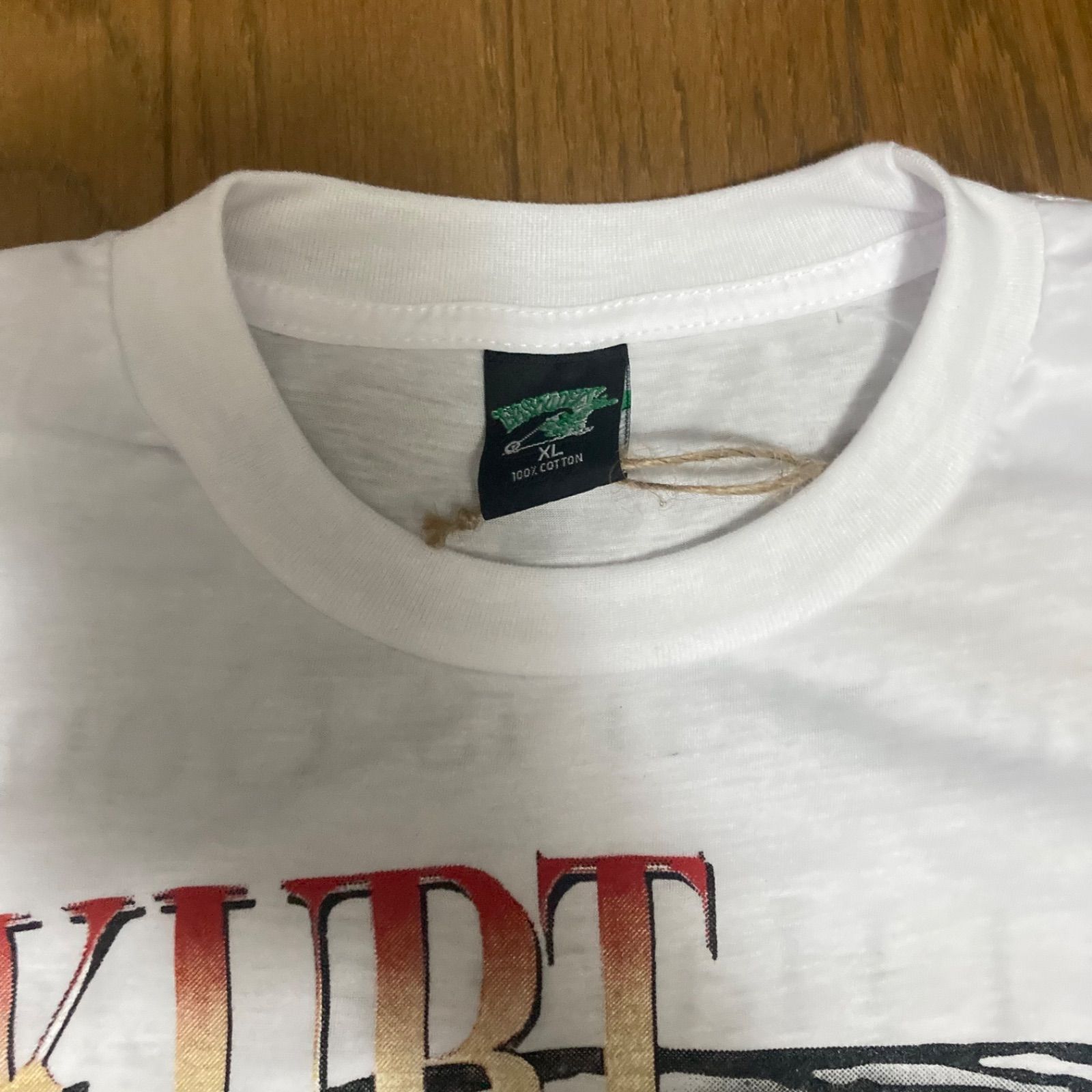 未着用美品 Kurt D.Cobain カートコバーン NIRVANA Tシャツ 未着用美品 Kurt D.Cobain カートコバーン NIRVANA Tシャツ