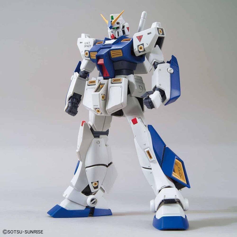 【未開封】MG 機動戦士ガンダム0080 ポケットの中の戦争 ガンダムNT-1 Ver.2.0 1/100スケール 色分け済みプラモデル MG 機動戦士ガンダム0080 ポケットの中の戦争 ガンダムNT-1 Ver