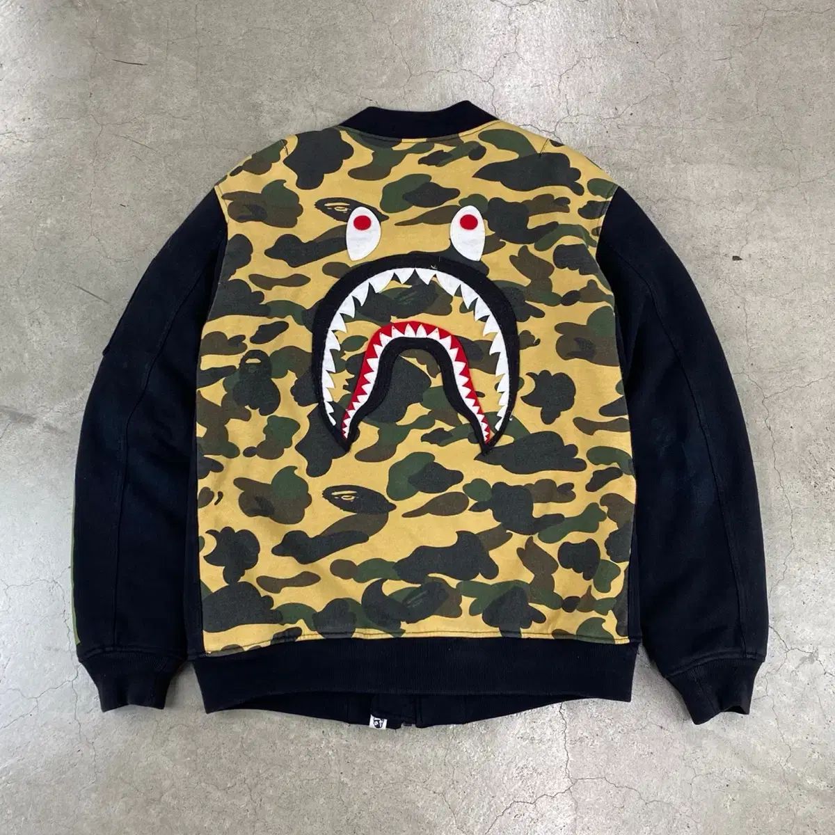 A BATHING APE アベイシングエイプ しゃこ カモフラ コットン Ma ー 1 ボンバー ジャケット 98