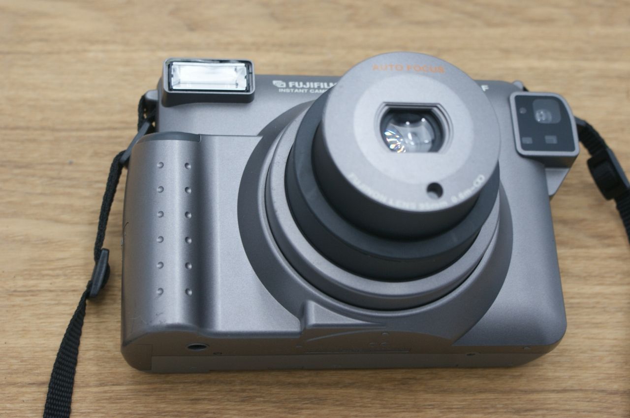 8088 やや訳アリ FUJIFILM instax 500AF インスタックス - メルカリ