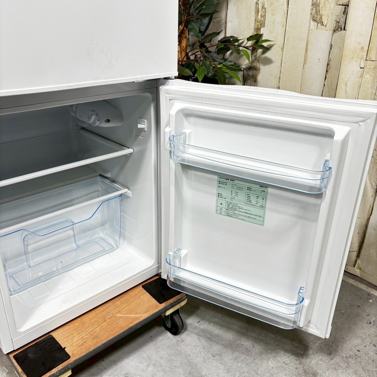 お買い得品 【2024年製】 SAMKYO サムキョ GU90 冷蔵庫 95L