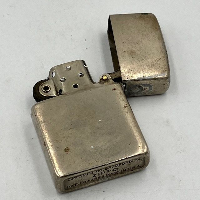 ジッポー ZIPPO ライター 1946年後期 58ｍｍロングトールケース センターロング ニッケルシルバー ３バレル 14穴チムニー - メルカリ