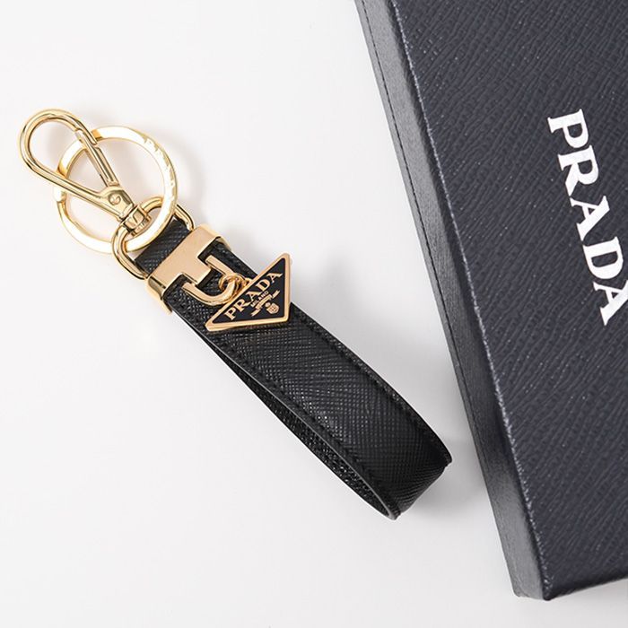 PRADA プラダ キーホルダー トライアングルロゴ プレート プラダ PRADA
