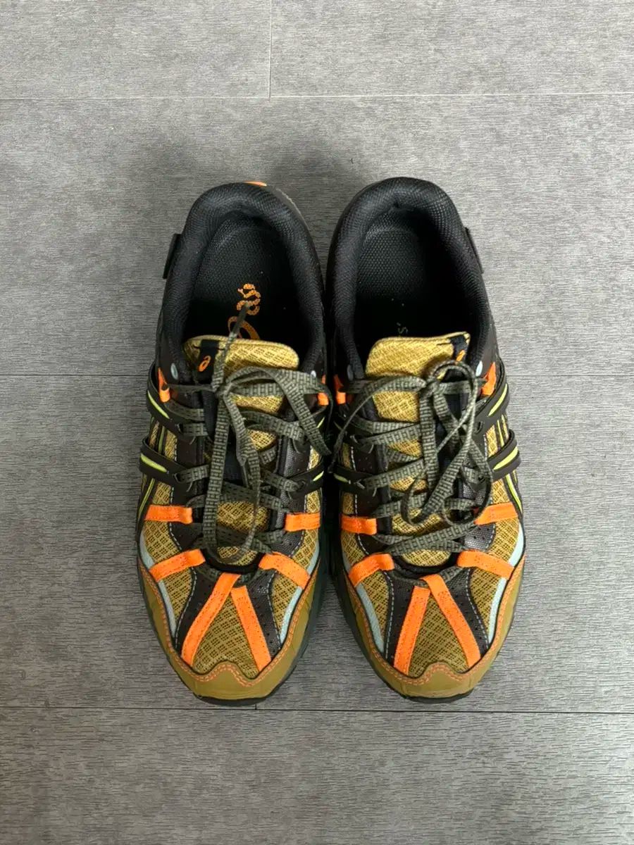 【雷市場（ポンジャン）商品韓国直送】Asics(アシックス) Andersson Bell(アンダースンベル) ゲルソノマ オリーブ 275