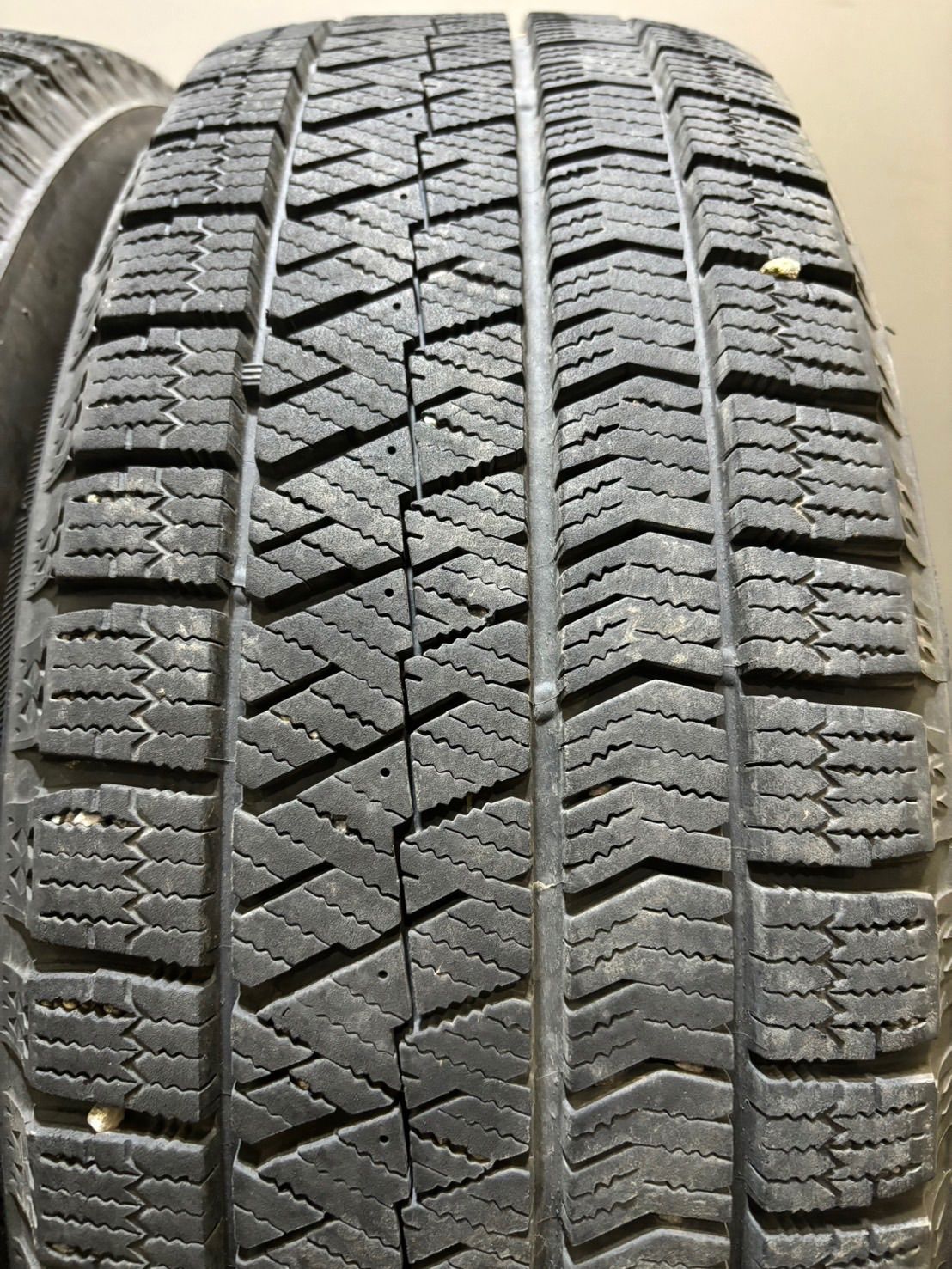 ★185/60R15 BRIDGESTONE/VRX2 20年製 Lofida 15インチ 6J ＋43 100 5H スタッドレス 4本 シエンタ ブラポリ (2-F822)