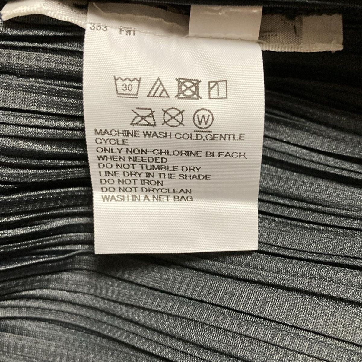 プリーツプリーズ