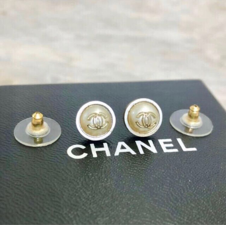 シャネル CHANEL - シャネル ピアス ゴールド ココマーク 金 ロゴ