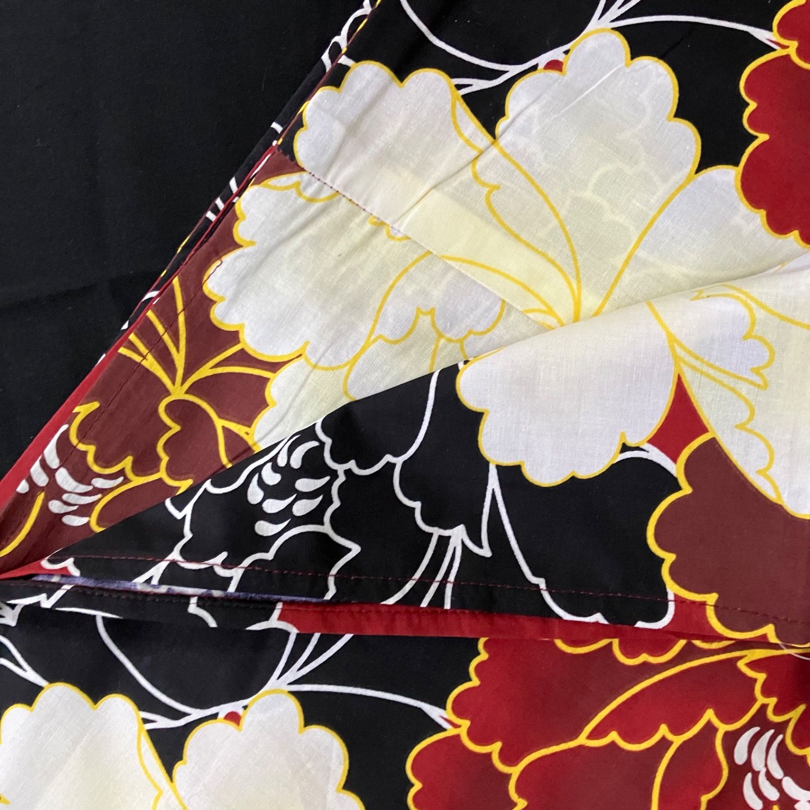 【新品三点セット】赤黒に椿　帯・下駄セット 新品三点セット】赤黒に椿 帯・下駄セット - メルカリ