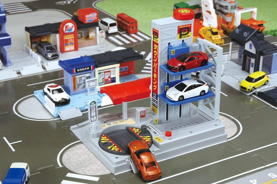 トミカタウン5種類セット&くるくる駐車場 トミカタウン 駐車場 パッと