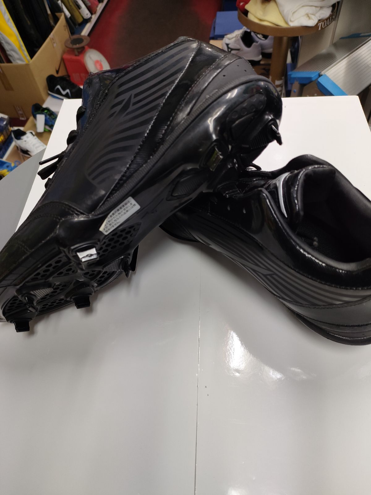 MIZUNOスパイク　ネクストクロス　ミドルカット MIZUNOスパイク ネクストクロスミドルカット - メルカリ