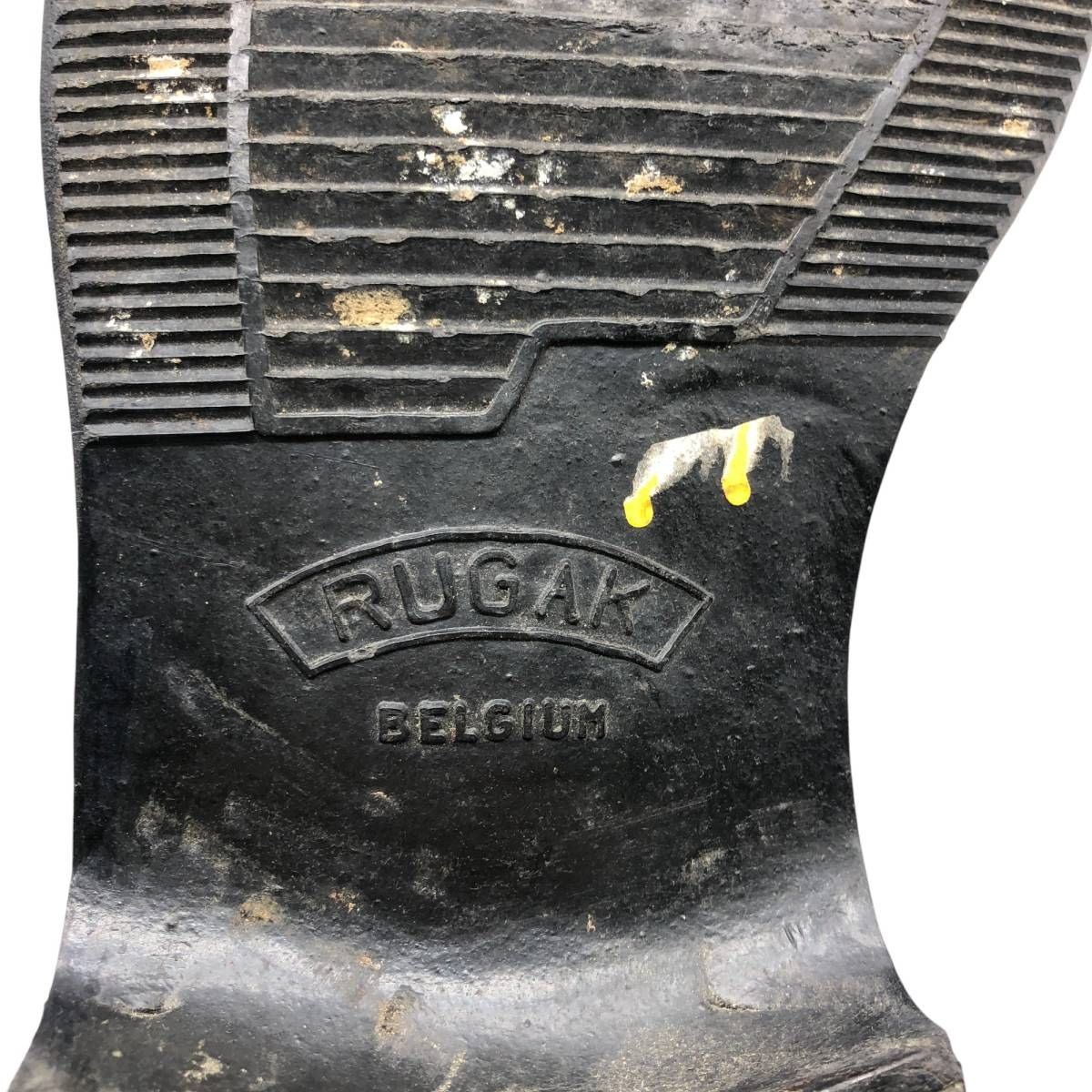 サービスシューズ