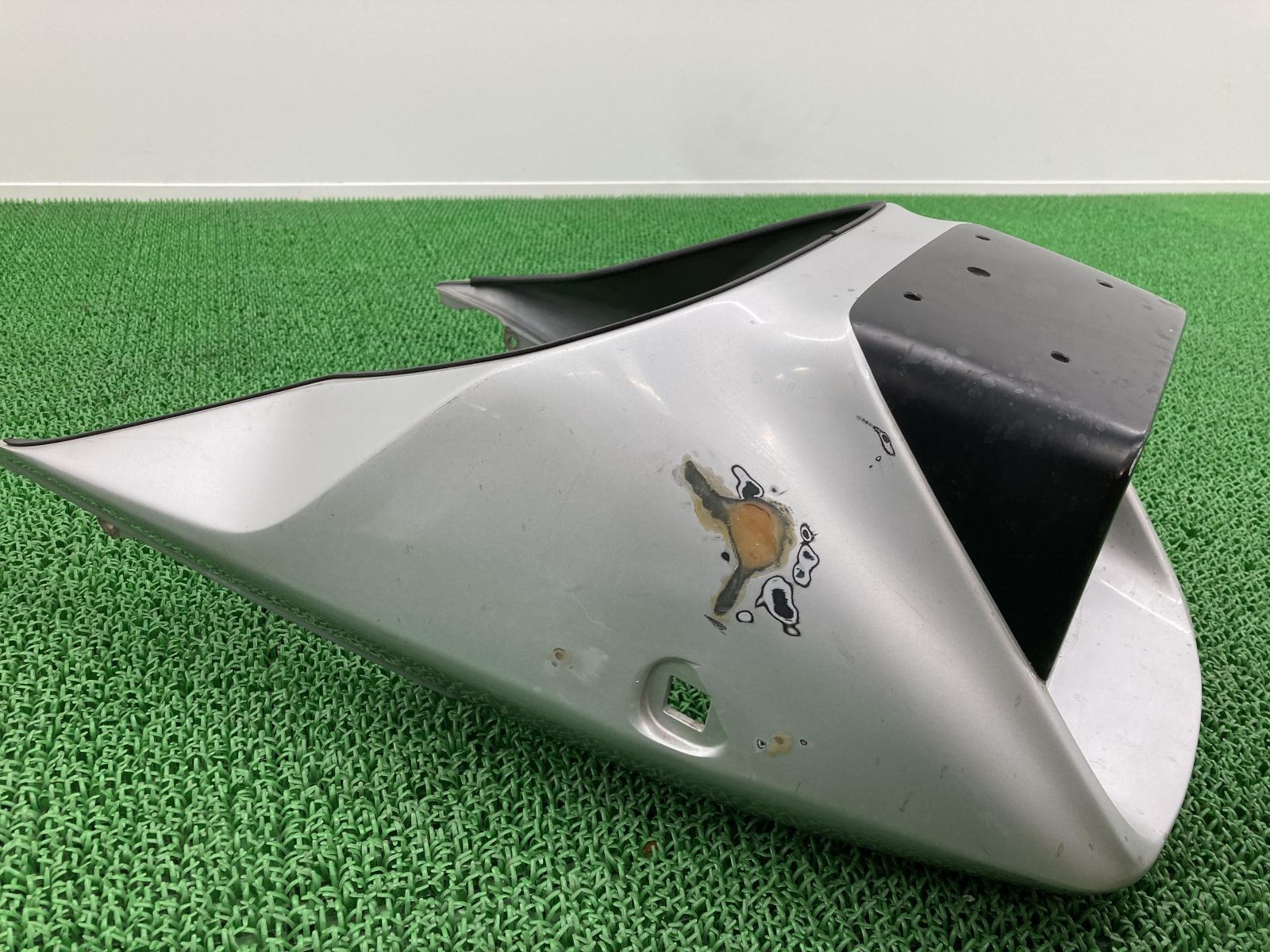 GSX1100Sカタナ　新品　純正部品　カウルセット GSX1100Sカタナ新品純正部品カウルセット