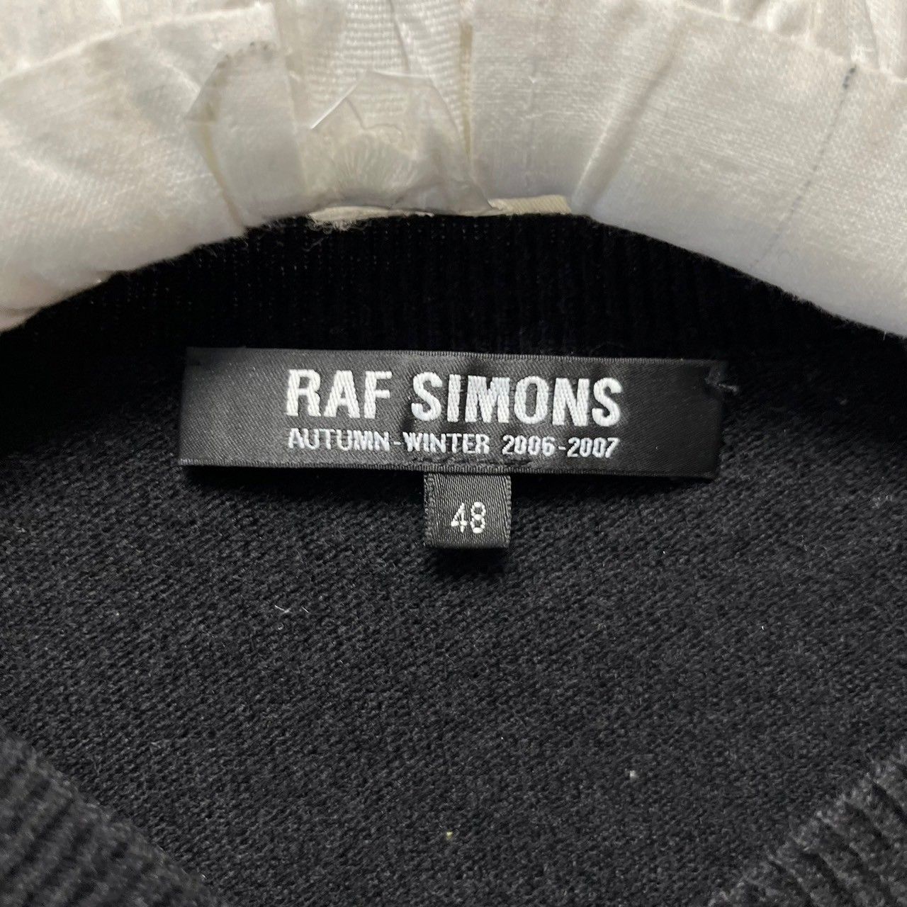 RAF SIMONS ラフシモンズ 06AW R刺繍Vネックニットセーター - メルカリ