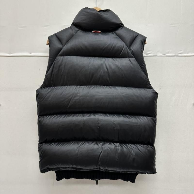 MONCLER GAMME BLEU キルティングダウンベスト グレー・ブラック MONCLER GAMME BLEU キルティングダウンベスト グレー・ブラック