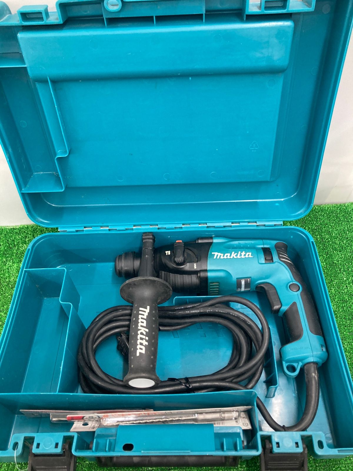 【中古品】【0922】makita(マキタ) 18電気ハンマドリル HR1830F　ITCGN400IQ28