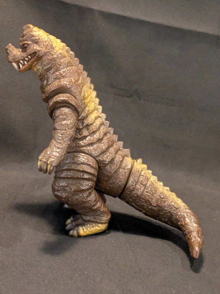 ポピー キングザウルス