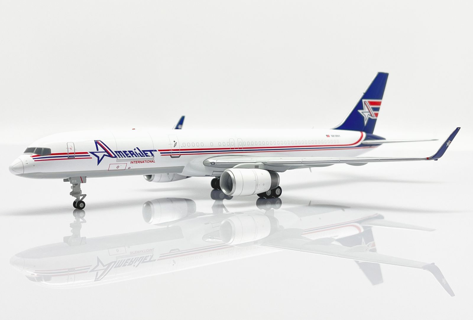 Jcwings アメリジェット・インターナショナル 757-200PCF N818NH 1/200